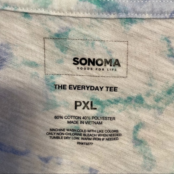 Palm Tree Patterned T-Shirt - Picture 3 of 5